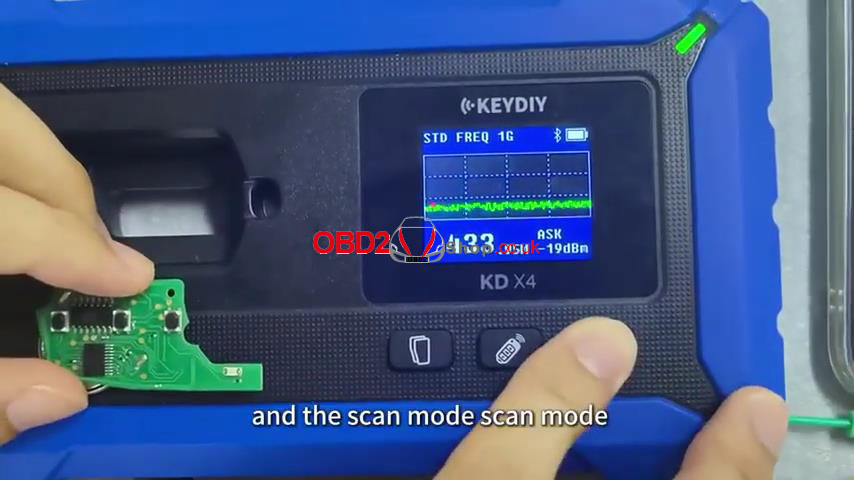 keydiy-deal-free-kd-x4-tool-with-$1500-kd-remote-purchase-(9)