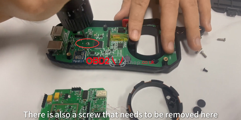 keydiy-kd-x2-lcd-replacement-tutorial-5