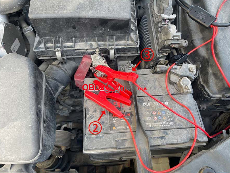 using-the-keydiy-toyota-8a-all-lost-key-adapter-2