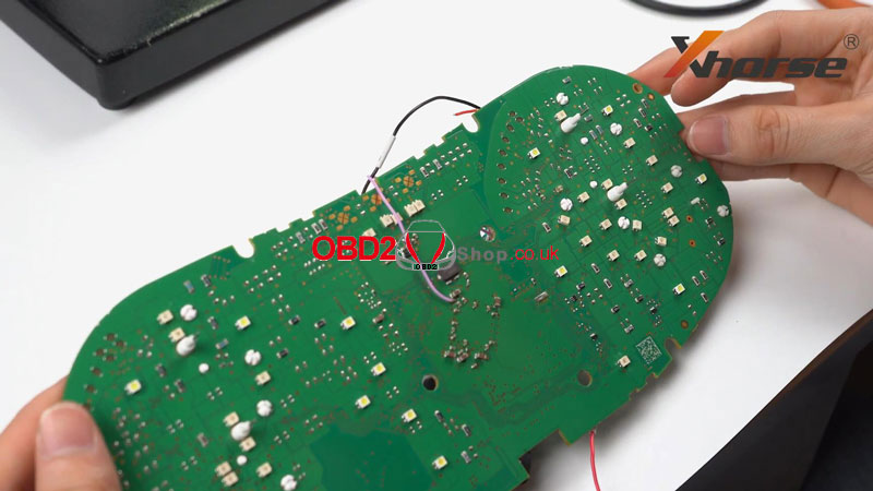 vvdi-key-tool-plus-mqb-nec3526-cut-wire-guide-9