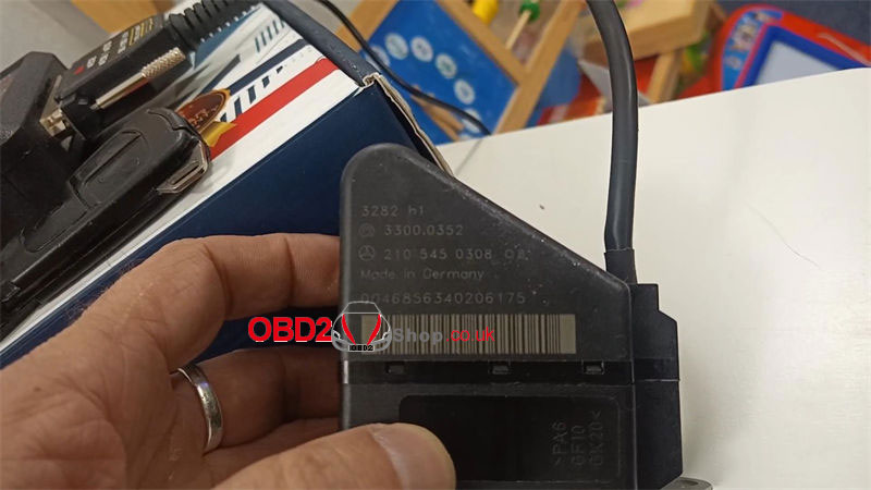 xhorse-vvdi-key-tool-plus-program-benz-w210-1