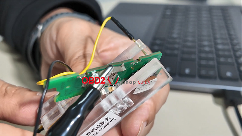 a-guide-to-the-keydiy-kd-mp-soldering-free-clip-5