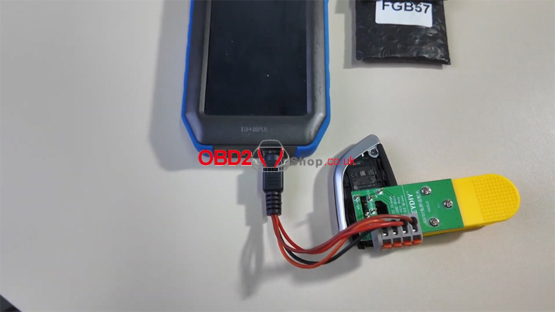 bmw-g-u-fgb-key-adding-with-kd-max-bdc03-clip-7