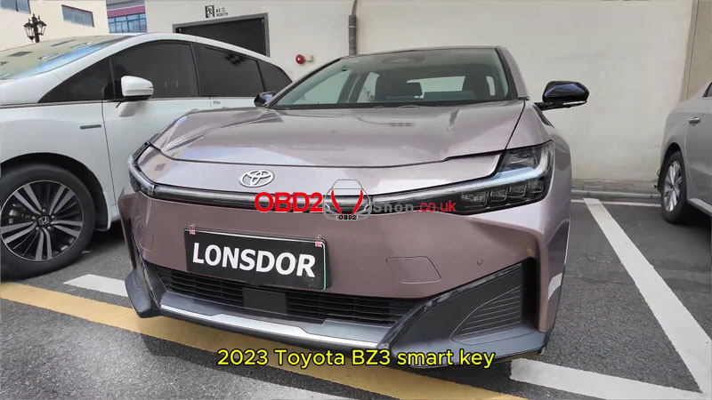lonsdor-k518-pro-add-2023-toyota-bz3-smart-key-obd-tutorial-1