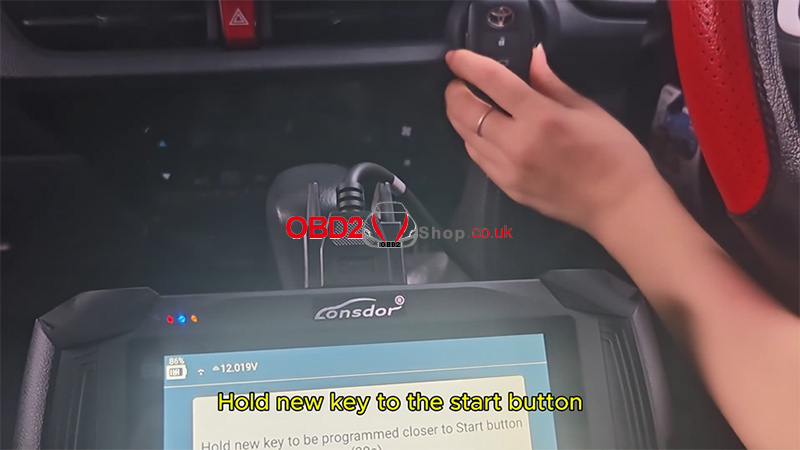 lonsdor-k518-pro-add-a-2023-toyota-yaris-key-4