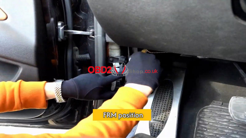 repair-bmw-xeq384-frm-module-using-vvdi-prog-2