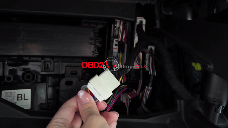 2024-toyota-corolla-add-smart-key-with-lonsdor-k518-pro-lt32-9